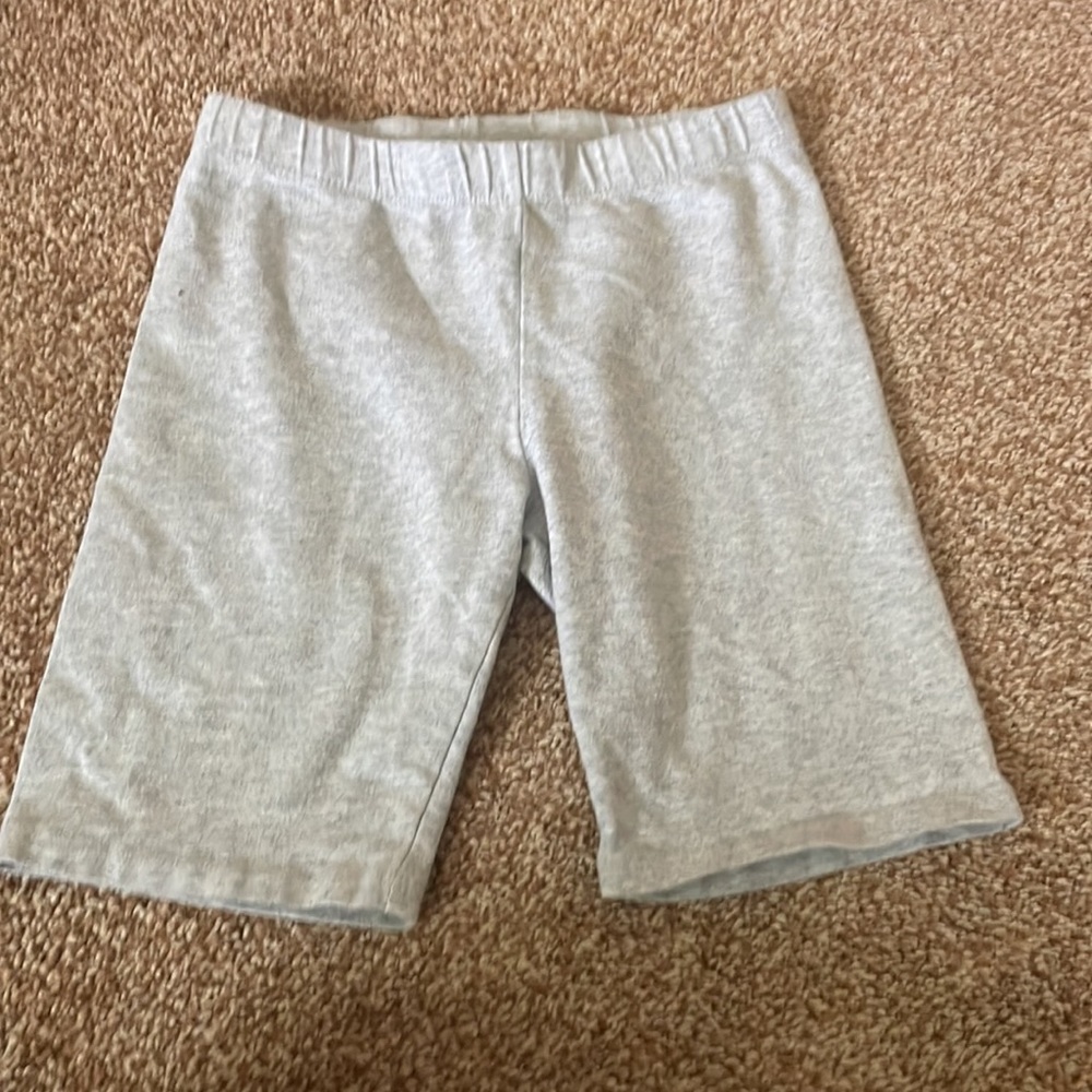 Girl's grey shorts 7/8